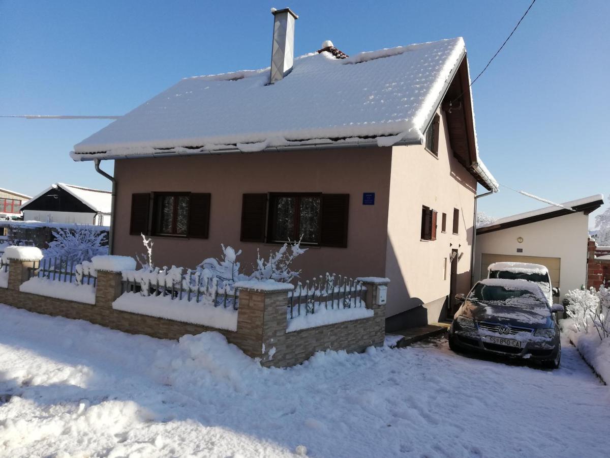 Guesthouse Sunny Lika Gospic Exterior photo